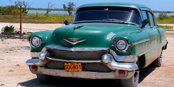 Cadillac 54 à Cuba